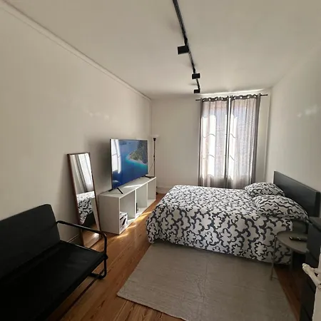 Cosy Complet A 18min A Pied Du Marche De Noel Centre 4 A 6 Pers Max Apartment