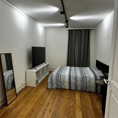 Apartment Cosy Complet A 18min A Pied Du Marche De Noel Centre 4 A 6 Pers Max *